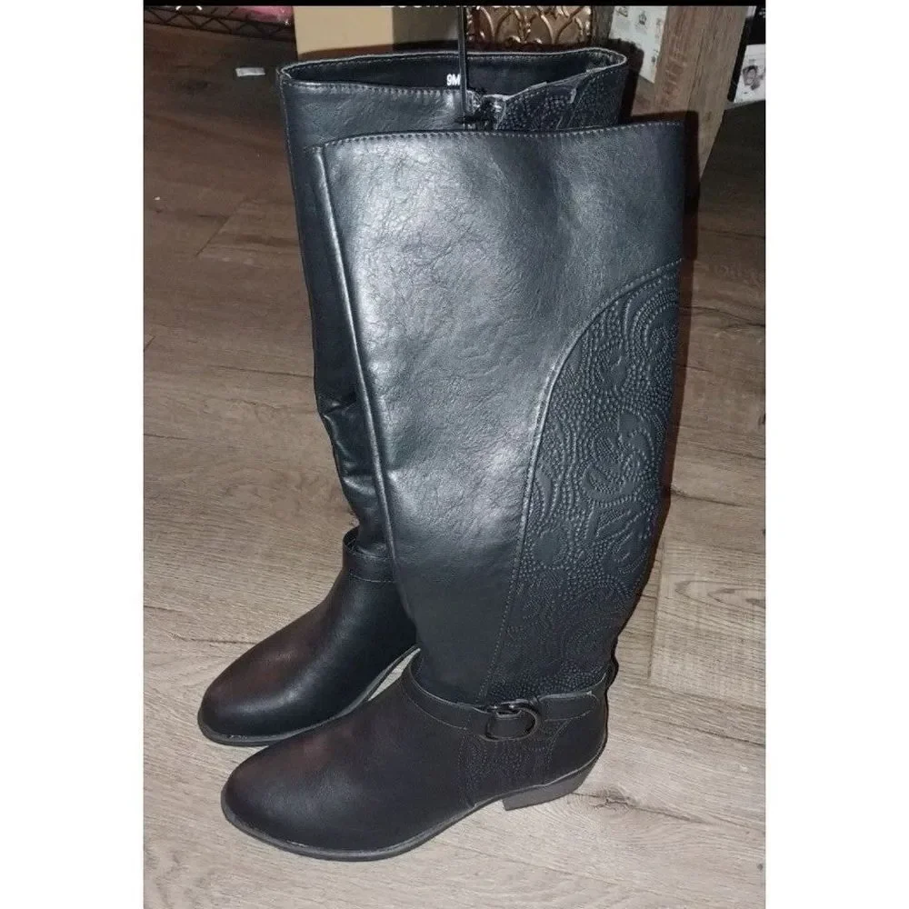 Easy Street Womens Luella Block Heel Riding Boots sz 9